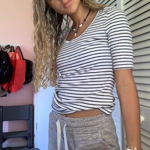 Black and white, half-sleeve t-shirt